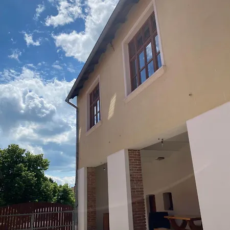 Apartment Vinarstvi Zatloukal Na Kine
